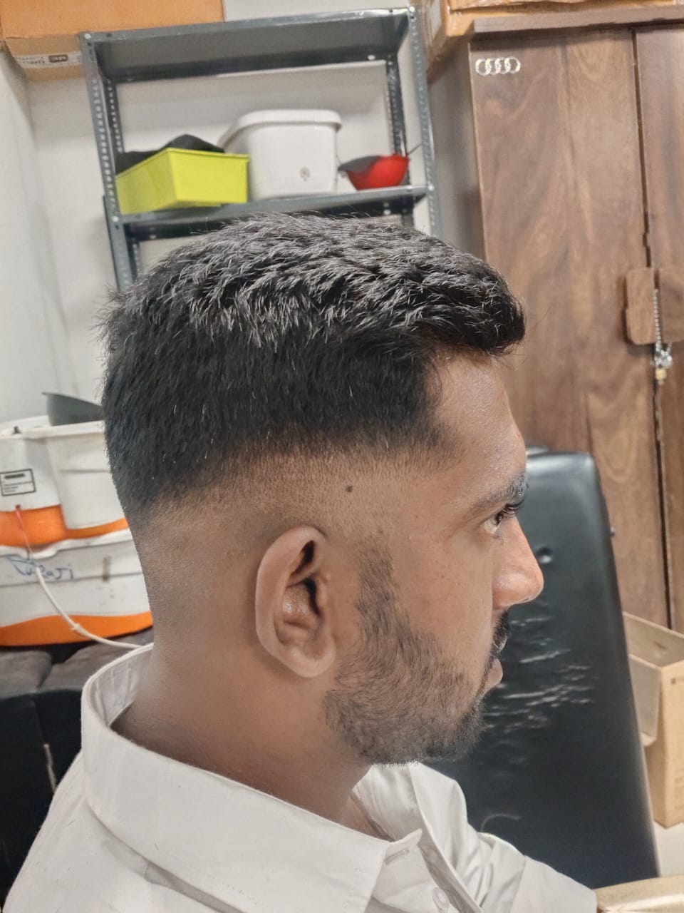 saloon – photo 3